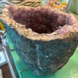 Medium/Large stunning Amethyst Bowl/Vase